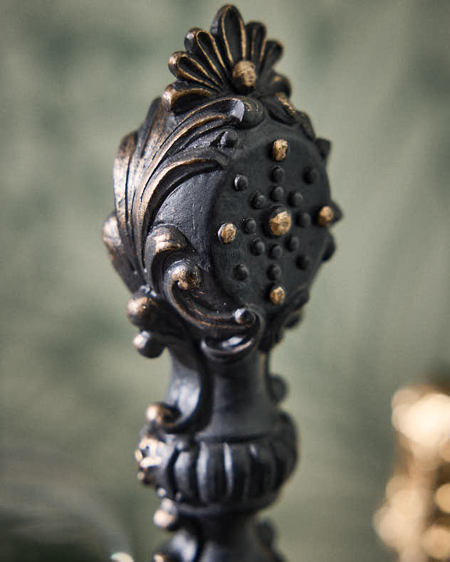 Set of 2 Regal Bottle Stoppers